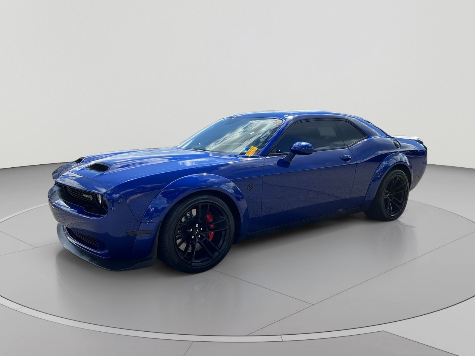 Used 2020 Dodge Challenger SRT Hellcat Redeye RWD image 1