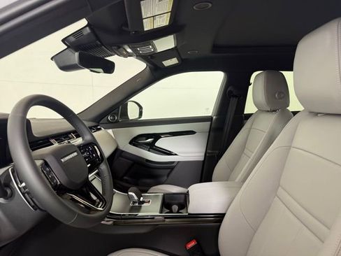 New 2026 Land Rover Range Rover Evoque S image 28