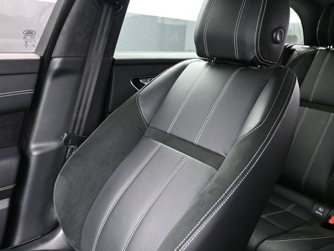 Used 2020 Land Rover Range Rover Velar R-Dynamic S image 20