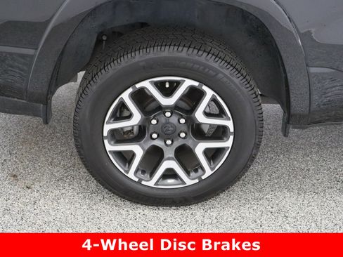 Used 2025 RAM 1500 Laramie w/ Sport Appearance Package image 6