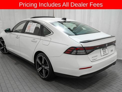 Used 2023 Honda Accord Sport image 3