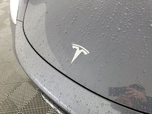 Used 2019 Tesla Model 3 Standard Range Plus image 29