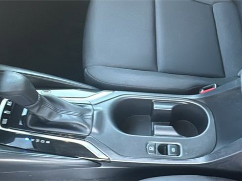 Used 2024 Toyota Corolla LE image 19
