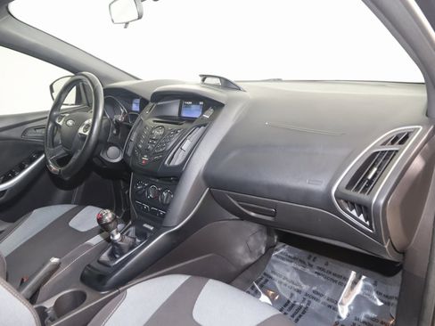 Used 2014 Ford Focus ST image 33