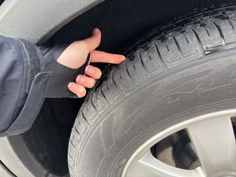 Used 2012 Kia Sorento LX w/ Convenience Pkg image 11