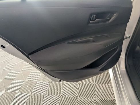 Used 2023 Toyota Corolla LE image 24