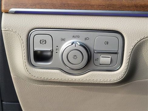 Certified 2022 Mercedes-Benz GLE 350 4MATIC image 28