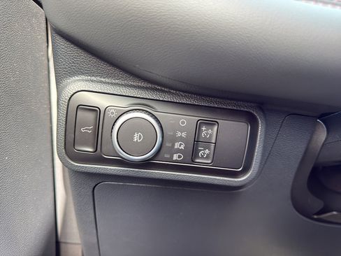 New 2026 Ford Explorer Active w/ Active Comfort Package image 13