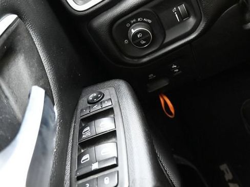 Used 2021 RAM 1500 Big Horn AWD/4WD image 8