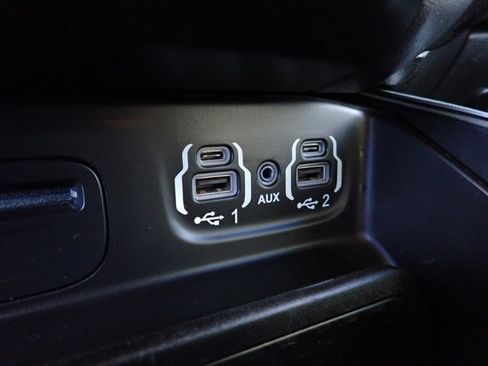 Used 2019 RAM 1500 Big Horn AWD/4WD image 16