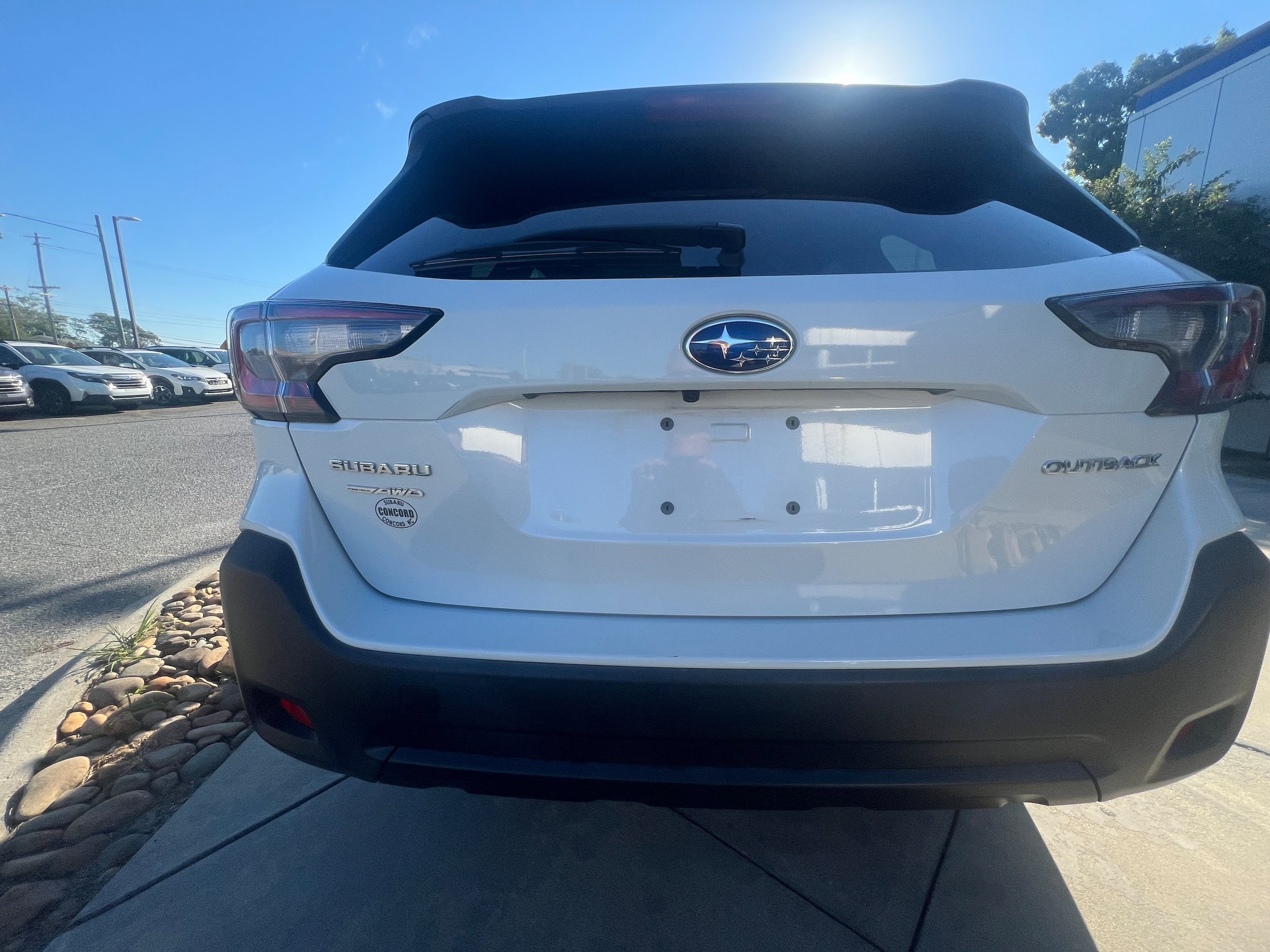 Certified 2023 Subaru Outback Premium AWD/4WD image 5