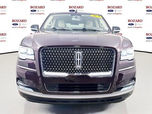 New 2024 Lincoln Navigator L Reserve image 2