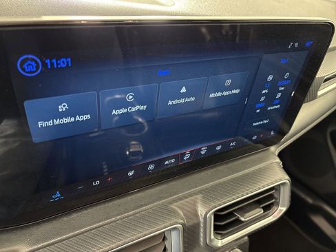 Used 2024 Ford Mustang Premium image 27