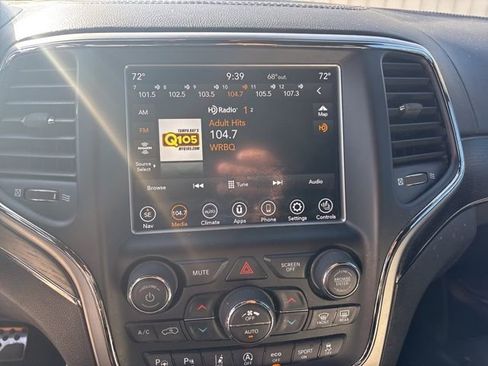 Used 2018 Jeep Grand Cherokee High Altitude image 12