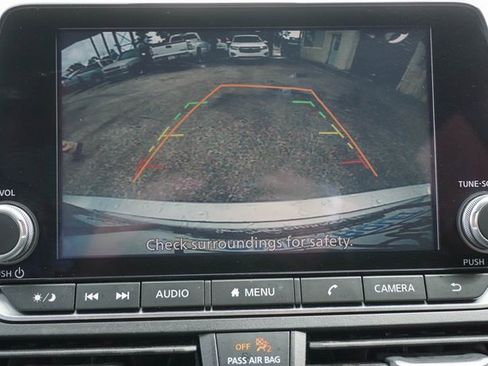 Used 2024 Nissan Altima 2.5 SV image 25