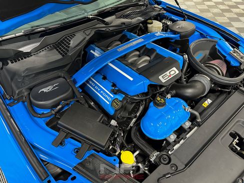 Used 2017 Ford Mustang GT RWD image 40