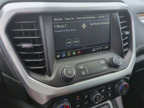 Certified 2023 GMC Acadia SLE w/ Driver Convenience Package image 13