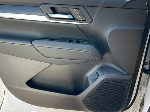 New 2026 GMC Terrain Elevation w/ Elevation Premium Package FWD image 24