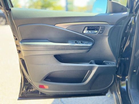 Used 2021 Honda Pilot EX-L image 11