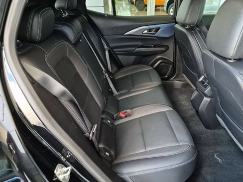 Used 2024 Chevrolet Equinox EV LT FWD image 26
