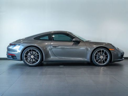 Certified 2022 Porsche 911 Carrera 4 AWD/4WD image 8