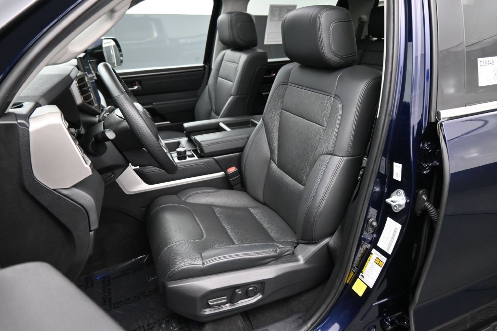 Used 2023 Toyota Tundra Limited w/ Power Package RWD image 18