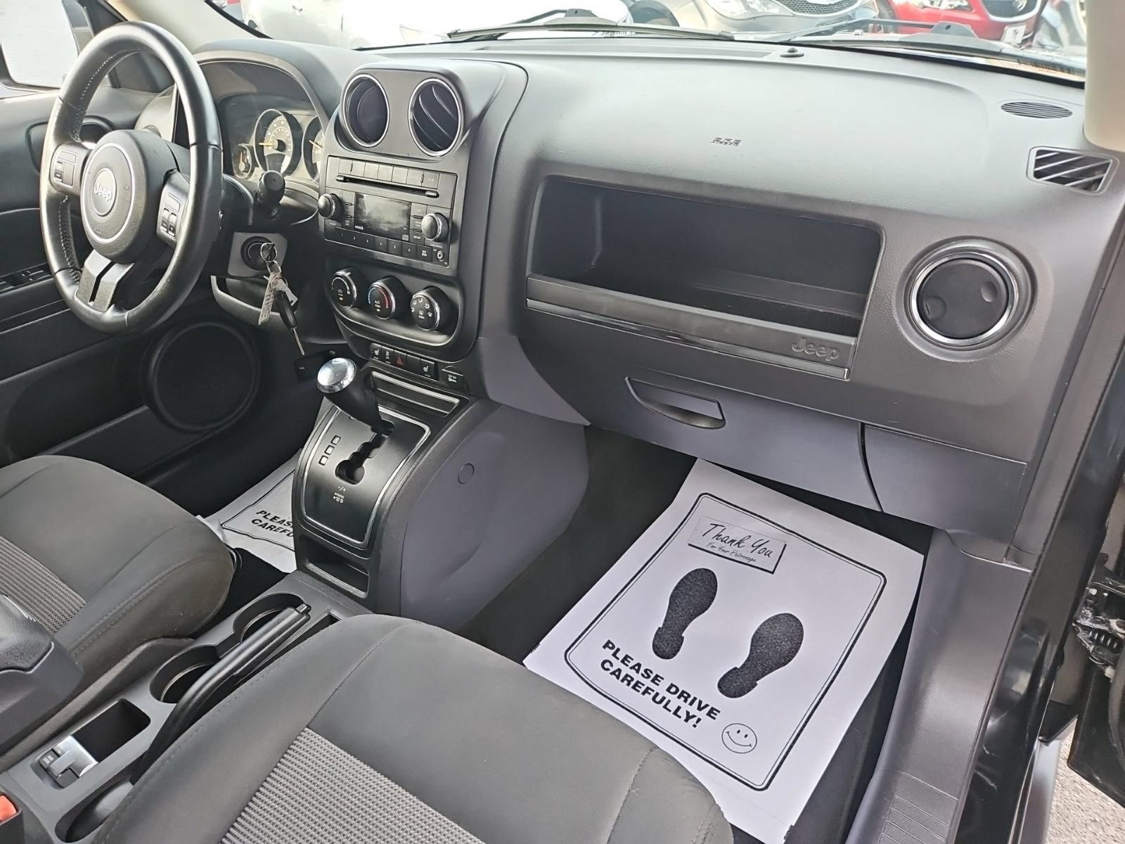 Used 2016 Jeep Patriot Latitude AWD/4WD image 21