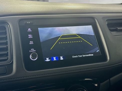 Used 2019 Honda HR-V Sport image 16