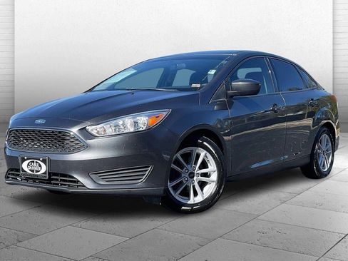 Used 2018 Ford Focus SE image 13