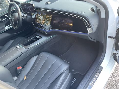 Certified 2025 Mercedes-Benz E 350 4MATIC Sedan image 49