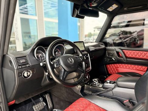Used 2015 Mercedes-Benz G 63 AMG 4MATIC image 34