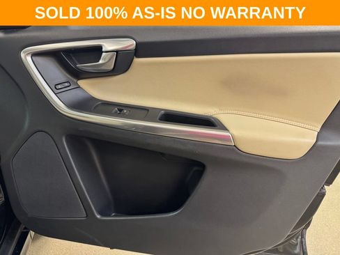 Used 2016 Volvo XC60 T6 AWD/4WD image 31