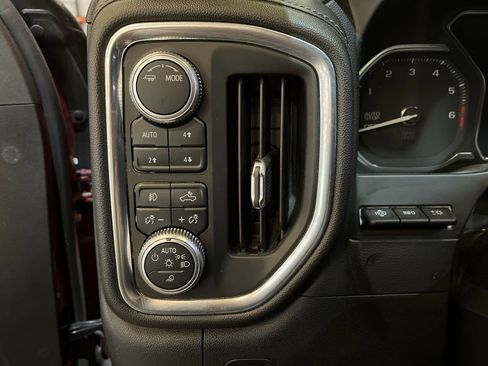 Used 2020 GMC Sierra 1500 Denali w/ Denali Ultimate Package AWD/4WD image 31