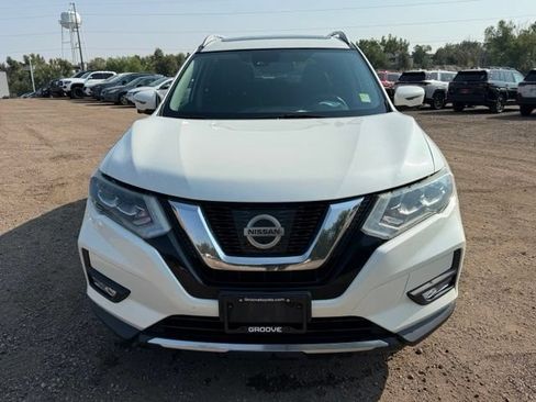 Used 2017 Nissan Rogue SL w/ SL Premium Package AWD/4WD image 9