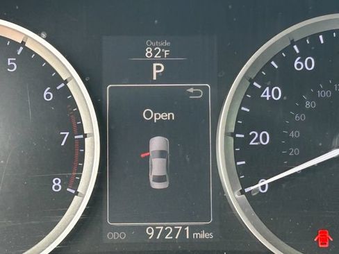 Used 2015 Lexus IS 250 RWD image 22