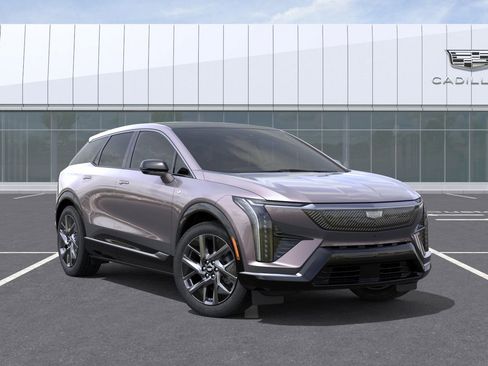 New 2026 Cadillac Optiq Luxury 2 image 7