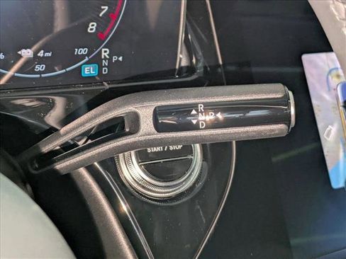 New 2026 Mercedes-Benz E 53 AMG e 4MATIC Sedan image 12