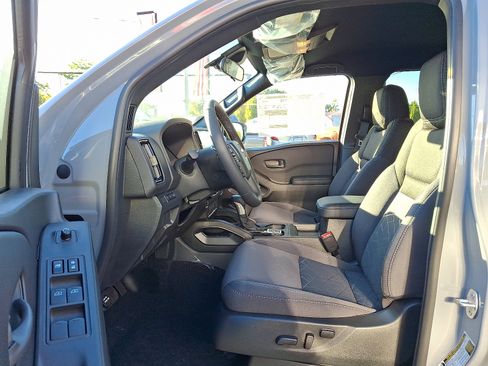 New 2026 Nissan Frontier SV w/ All-Weather Content Package image 9