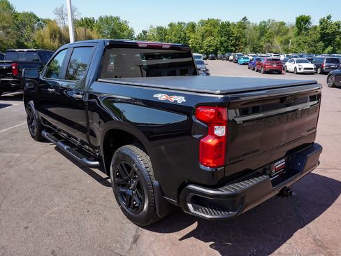 Used 2024 Chevrolet Silverado 1500 Custom w/ Rally Edition AWD/4WD image 4