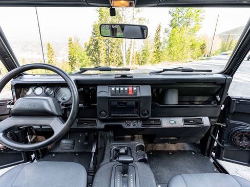 Used 1997 Land Rover Defender 90 image 32