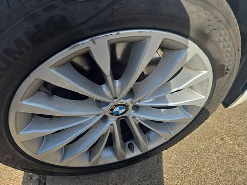 Used 2021 BMW 530i RWD image 10