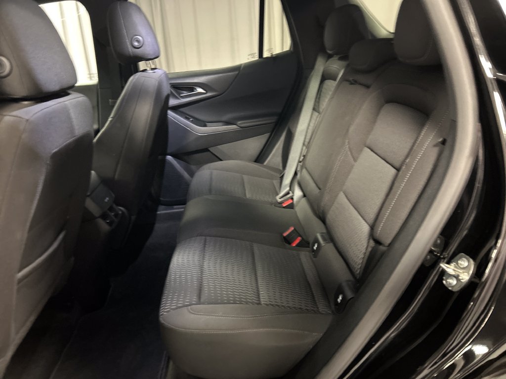 Used 2026 Chevrolet Equinox LT FWD image 22