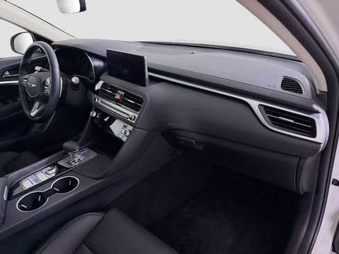 Used 2026 Genesis G70 2.5T image 33