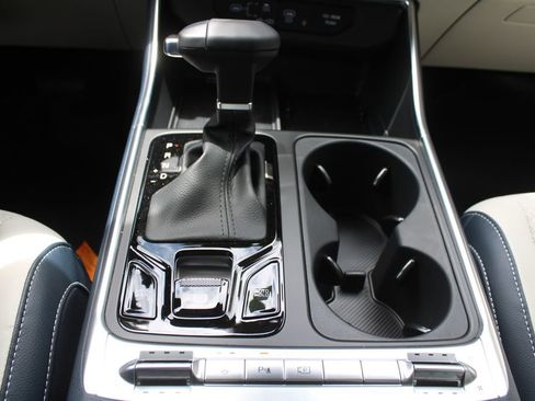 New 2026 Kia Carnival SX Prestige image 46