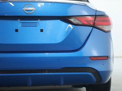 Used 2025 Nissan Sentra SV FWD image 44
