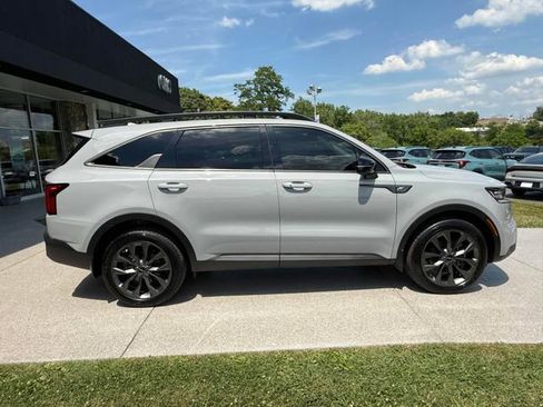 Used 2022 Kia Sorento SX Prestige AWD/4WD image 19