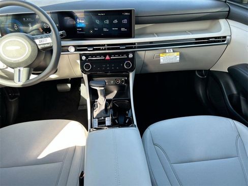 New 2026 Hyundai Tucson SEL image 14