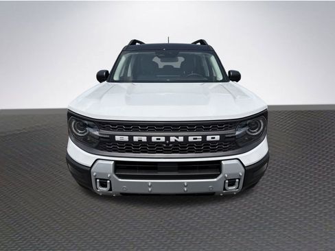 New 2025 Ford Bronco Sport Badlands image 2