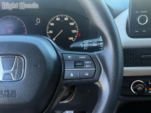 Used 2024 Honda HR-V LX image 19