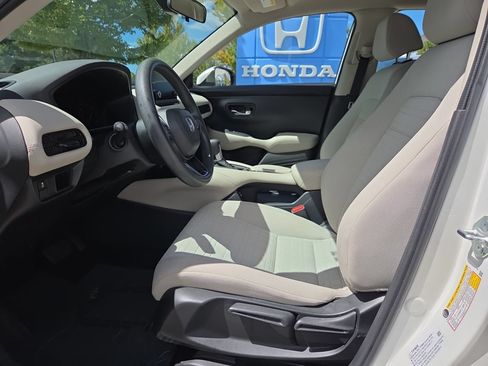 Used 2024 Honda HR-V LX image 10